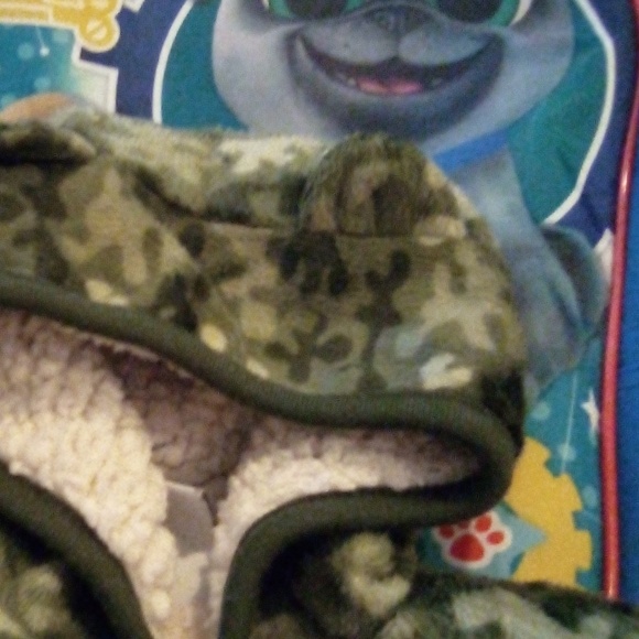 Boys Healthtex jacket - Picture 2 of 6